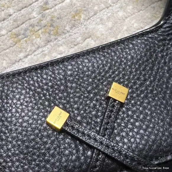 Tony Luxuries YSL 5 LE 7 À BEA 0610
